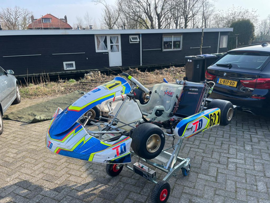 861bde35-72eb-49c6-ad80-dda94218d30c